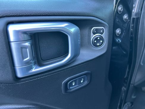 Used 2021 Jeep Wrangler Unlimited Sport image 50