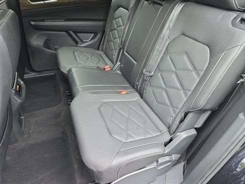 Certified 2024 Volkswagen Atlas SE FWD image 15