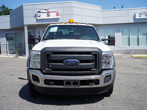 Used 2013 Ford F550 4x4 Crew Cab Super Duty w/ Payload Upgrade Pkg image 9