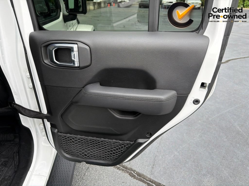 Certified 2021 Jeep Wrangler Unlimited Sahara AWD/4WD image 20