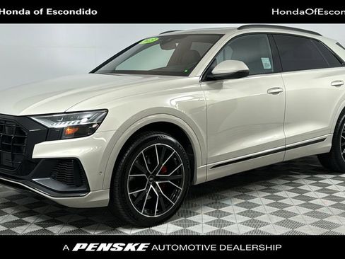 Used 2023 Audi Q8 Prestige AWD/4WD image 1