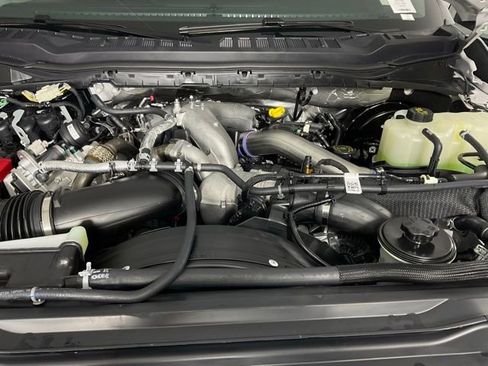 New 2026 Ford F250 XLT w/ XLT Premium Package image 9