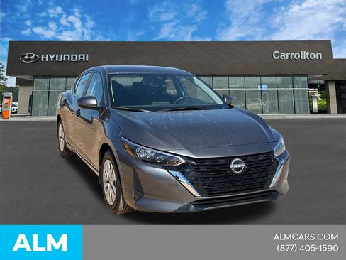 Used 2025 Nissan Sentra S FWD image 3
