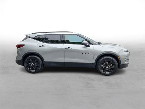 Used 2024 Chevrolet Blazer LT w/ Convenience Package FWD image 7