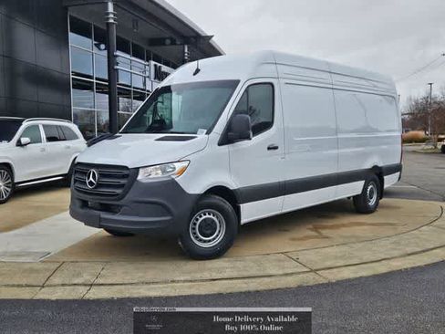 Used 2026 Mercedes-Benz Sprinter 2500 image 1