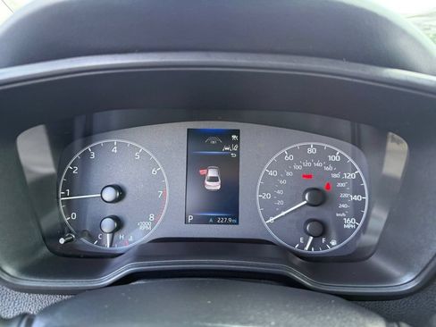 Used 2024 Toyota Corolla LE FWD image 17