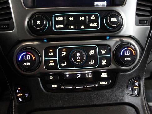 Used 2015 Chevrolet Tahoe LTZ AWD/4WD image 21