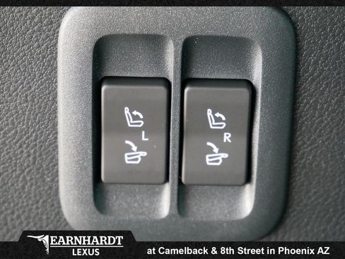 New 2026 Lexus TX 500h AWD image 17