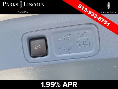 Certified 2023 Lincoln Navigator Black Label AWD/4WD image 9