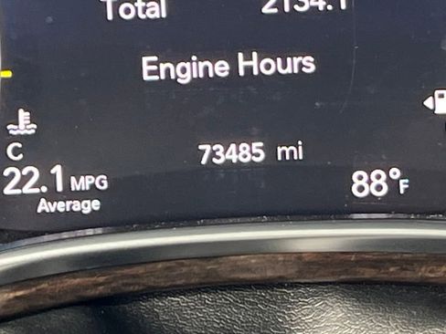 Used 2023 Chrysler Pacifica Limited image 17