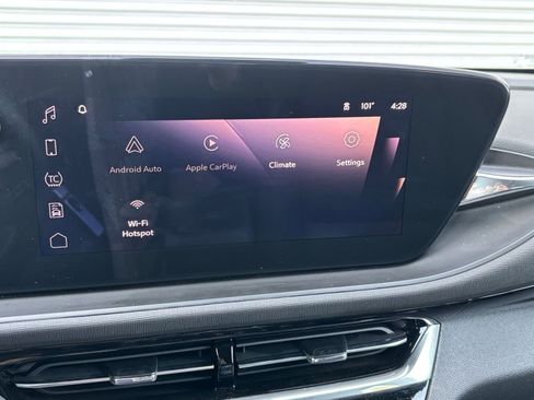 Used 2025 Buick Envista Sport Touring image 20