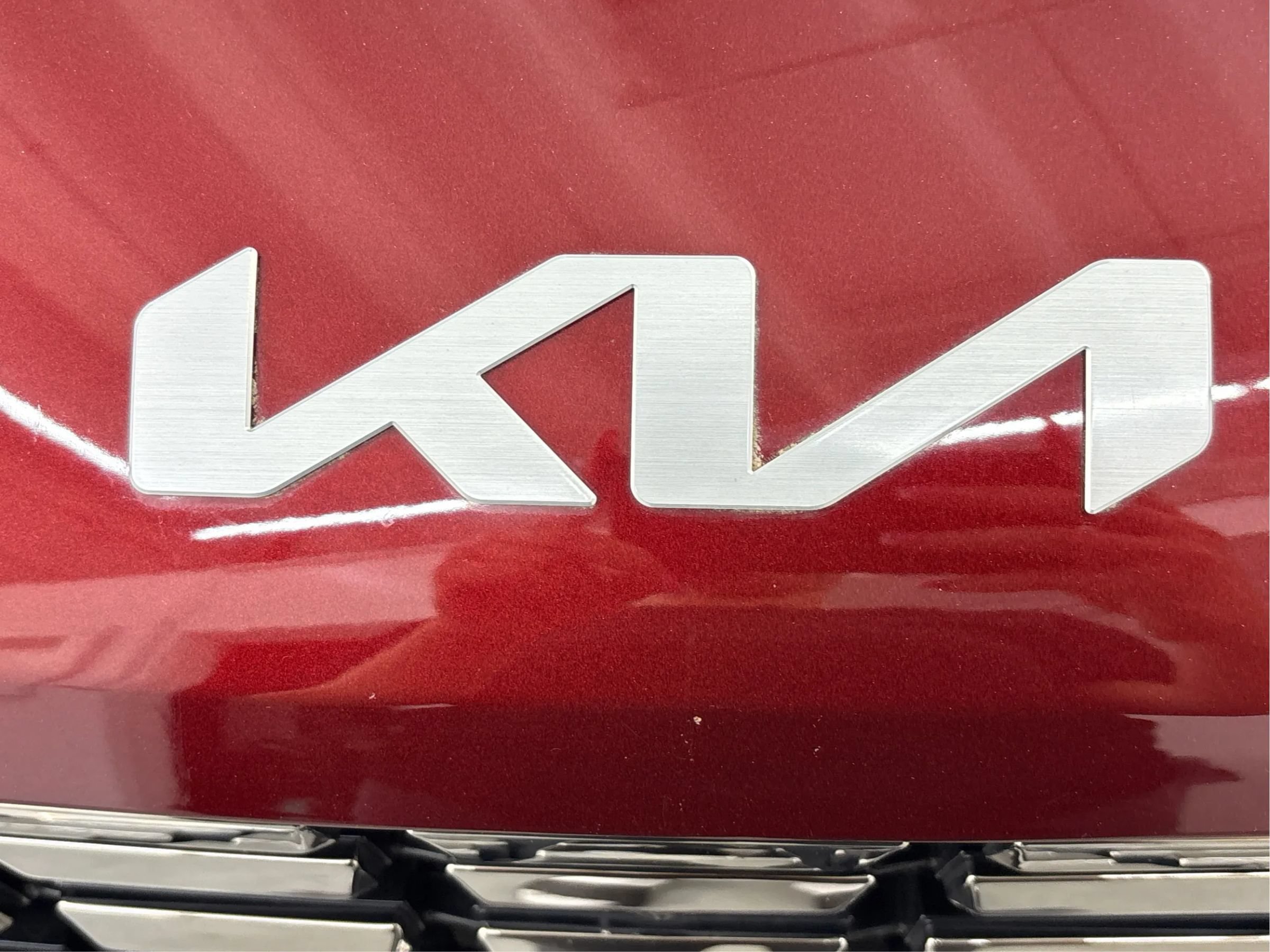 Used 2024 Kia Carnival SX FWD image 33
