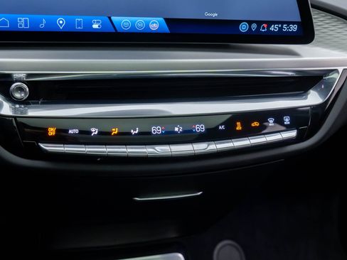 Certified 2025 Cadillac Lyriq Luxury w/ LPO, Floor Liner Package image 30