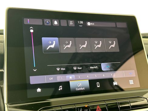 Used 2022 Jeep Compass Latitude w/ Sun and Sound Group FWD image 15