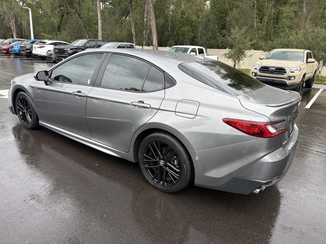 Certified 2025 Toyota Camry SE FWD image 4