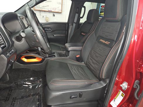 Used 2023 Nissan Frontier PRO-4X w/ Pro Convenience Package image 7