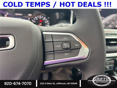 New 2025 Jeep Compass Latitude w/ Sun & Sound Group image 18