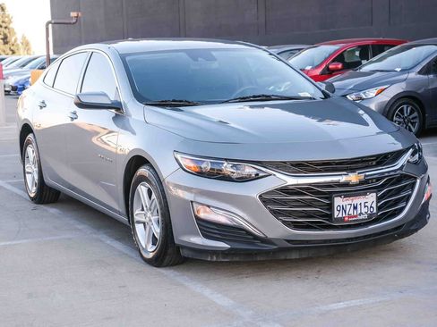 Used 2024 Chevrolet Malibu LS FWD image 3