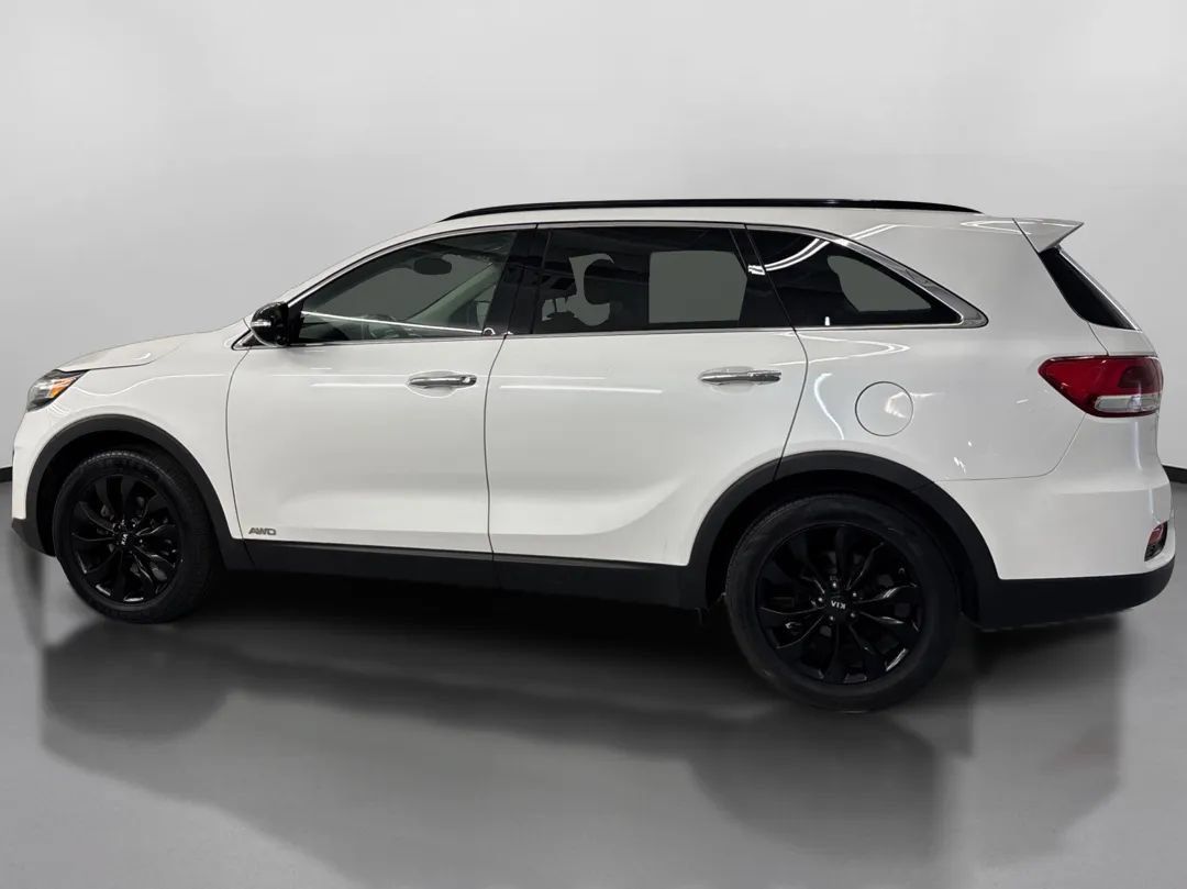 Used 2019 Kia Sorento S AWD/4WD image 5