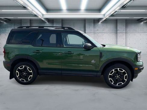 Used 2023 Ford Bronco Sport Outer Banks image 3