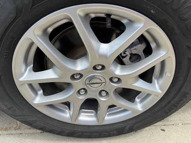Certified 2023 Chrysler Pacifica Touring-L FWD image 10