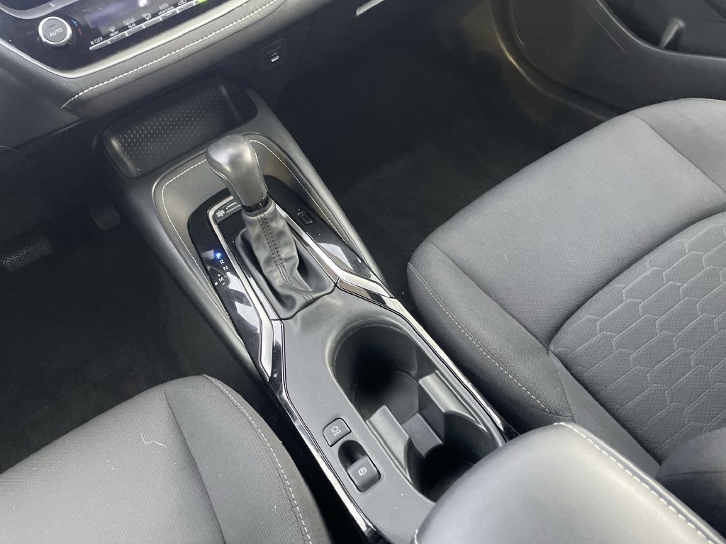 Certified 2024 Toyota Corolla SE FWD image 21