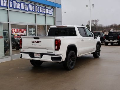 New 2026 GMC Sierra 1500 Elevation w/ Preferred Package