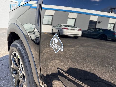 New 2026 Ford Bronco Sport Outer Banks w/ Outer Banks Tech Package+ AWD/4WD image 9