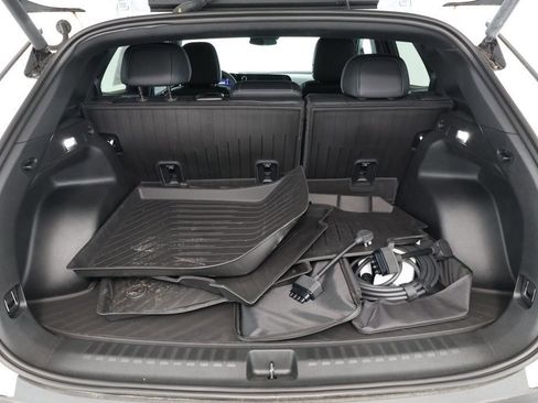 Used 2024 Chevrolet Blazer EV LT image 21