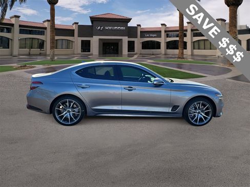 Used 2026 Genesis G70 2.5T image 9