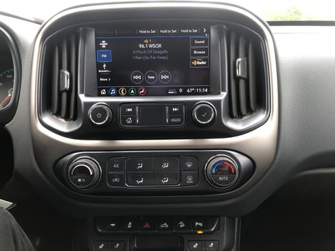 Used 2019 Chevrolet Colorado Z71 image 11