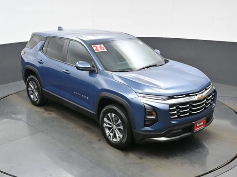 Used 2026 Chevrolet Equinox LT w/ Convenience Package II image 33