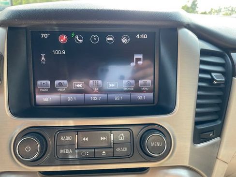 Used 2016 GMC Yukon XL Denali w/ Open Road Package AWD/4WD image 22