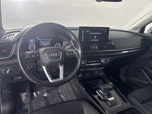 Used 2023 Audi Q5 2.0T Premium Plus w/ Premium Plus Package AWD/4WD image 9