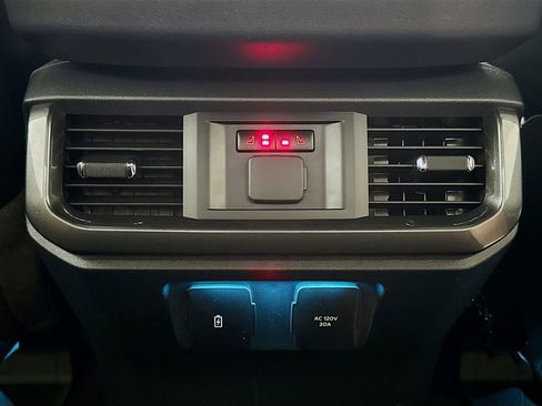 Used 2023 Ford F150 Lariat w/ Equipment Group 502A High AWD/4WD image 24