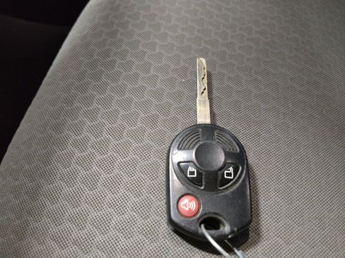 Used 2018 Ford Escape SE AWD/4WD image 32