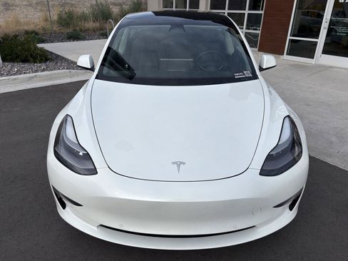 Used 2022 Tesla Model 3 Long Range AWD/4WD image 3