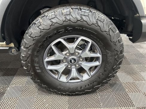 Used 2025 Ford Bronco Badlands AWD/4WD image 30