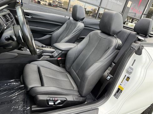 Used 2017 BMW 230i Convertible RWD image 18