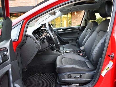 Used 2015 Volkswagen Golf SEL FWD image 7