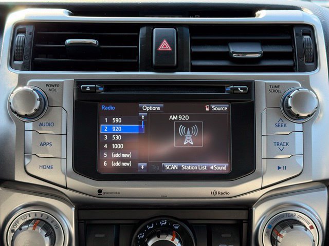 Used 2014 Toyota 4Runner SR5 AWD/4WD image 25