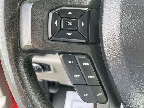 Used 2021 Ford F350 XLT w/ XLT Premium Package AWD/4WD image 18