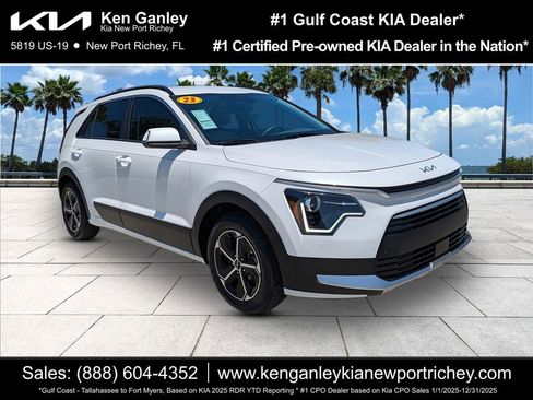 Certified 2023 Kia Niro EX FWD image 1