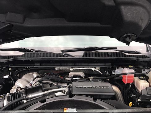 Used 2024 Chevrolet Silverado 3500 High Country w/ Technology Package AWD/4WD image 9