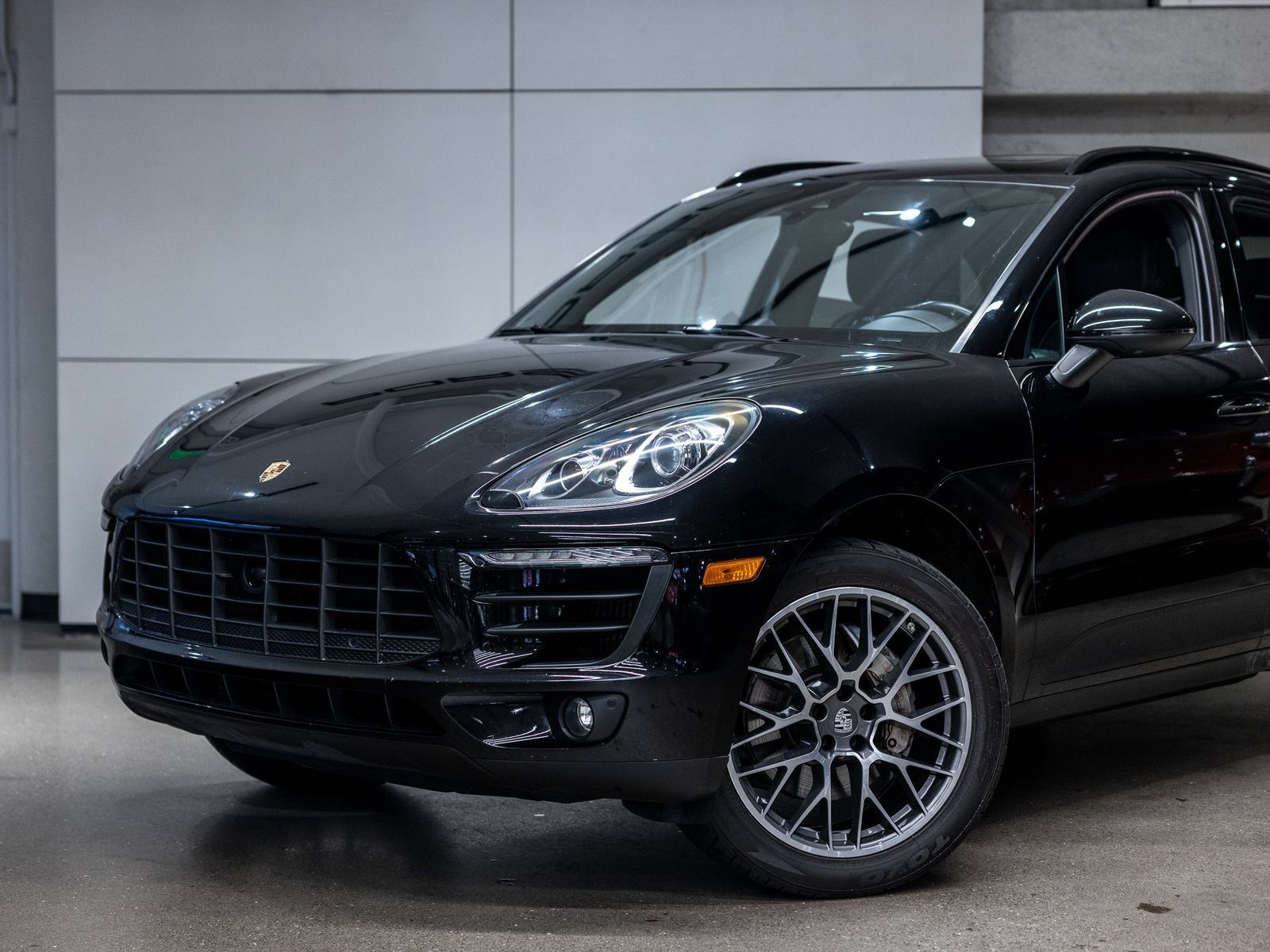 Used 2017 Porsche Macan S AWD/4WD image 21