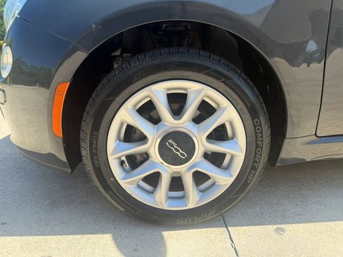 Used 2017 FIAT 500 Pop FWD image 32