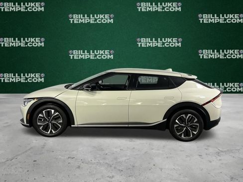 Used 2024 Kia EV6 Light image 11