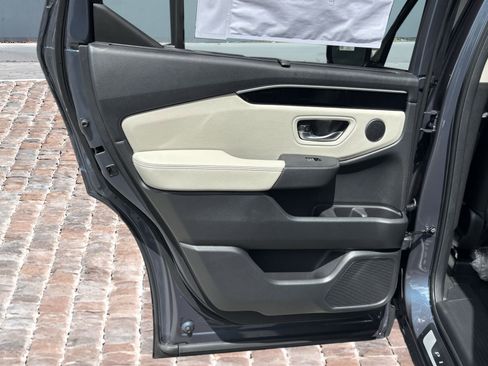 New 2026 Honda Pilot EX-L image 12