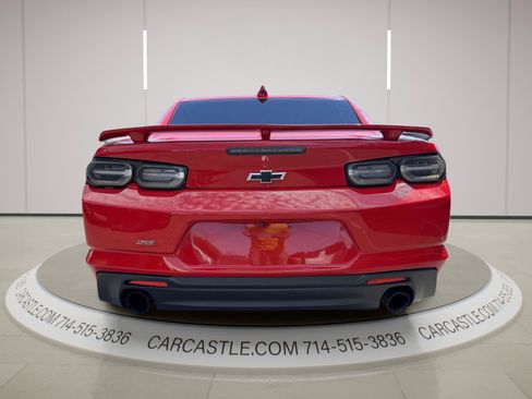 Used 2020 Chevrolet Camaro SS RWD image 4