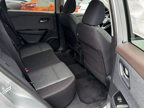 Used 2022 Nissan Rogue SV AWD/4WD image 14